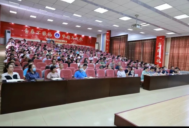 金沙娱场城61665召开实践教学座谈会