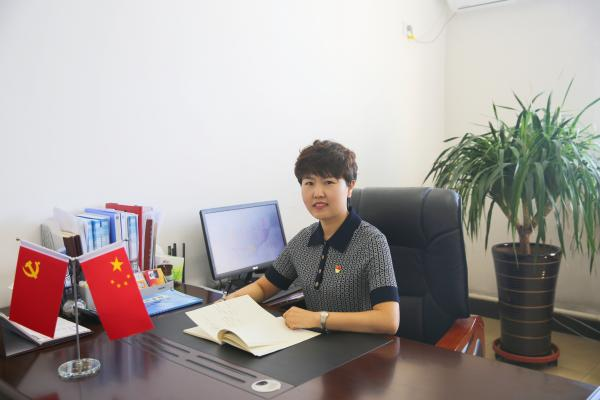 优秀教育工作者——史东辉